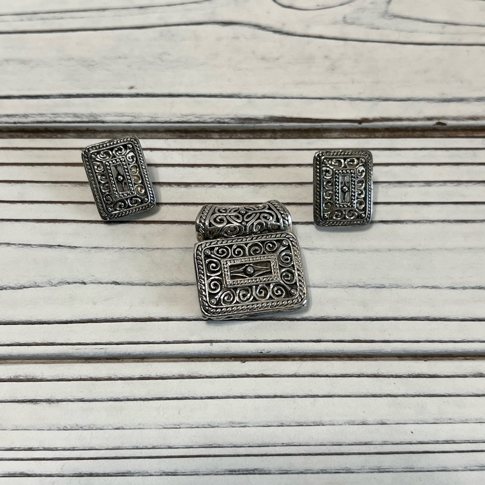 Vintage Signed Best Jewelry Silver Toned Pendant and Post Earrings